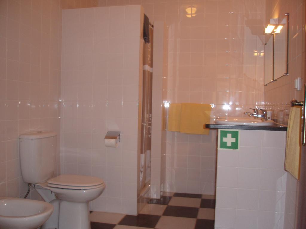 Filhas Do Mar Apartments Salema Cameră foto