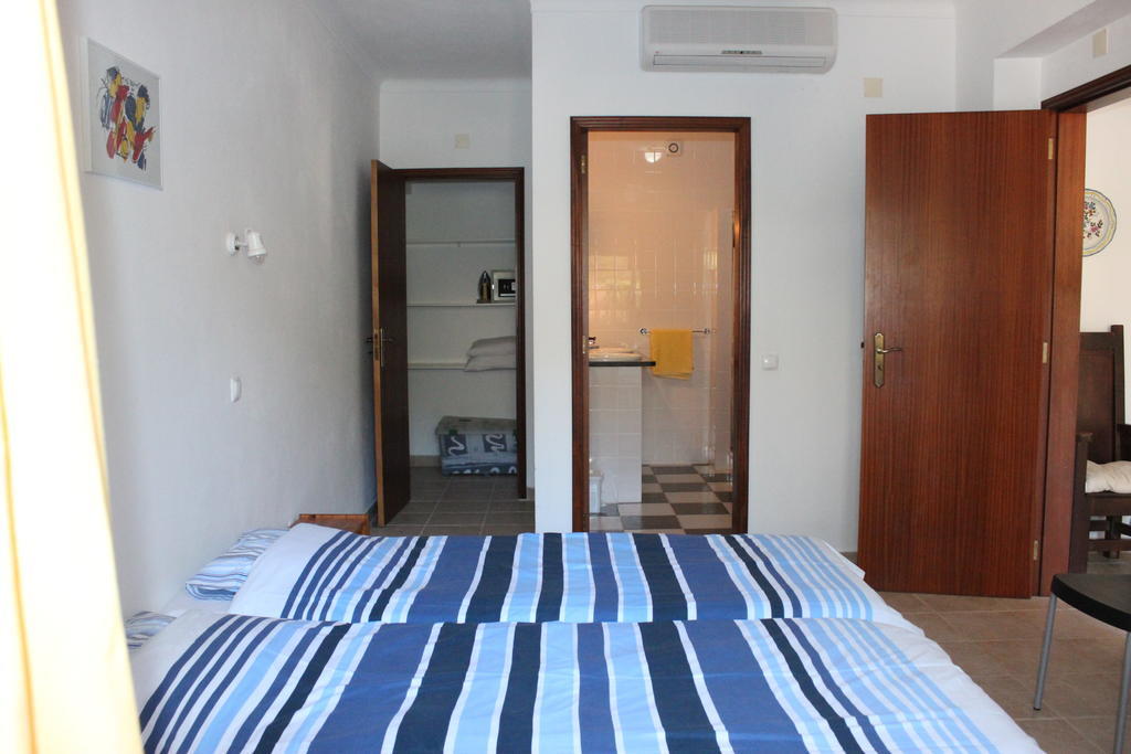Filhas Do Mar Apartments Salema Cameră foto