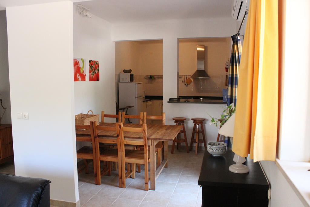 Filhas Do Mar Apartments Salema Cameră foto